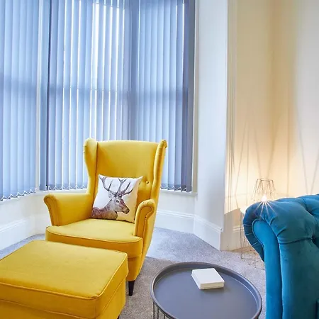 Host & - The Funky Robin Whitby